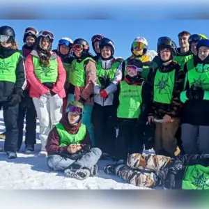 Austria ob&oacute;z snowboardowy (13-19 lat) Saalbach 2027